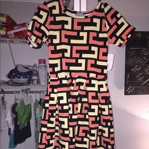 Lularoe Amelia